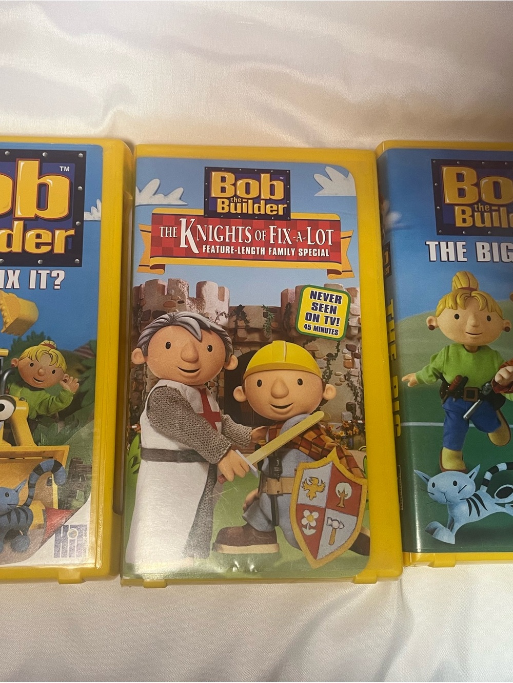 Vintage Bob the Builder VHS Lot of 3 Tapes Yellow Clamshell Cases 2001